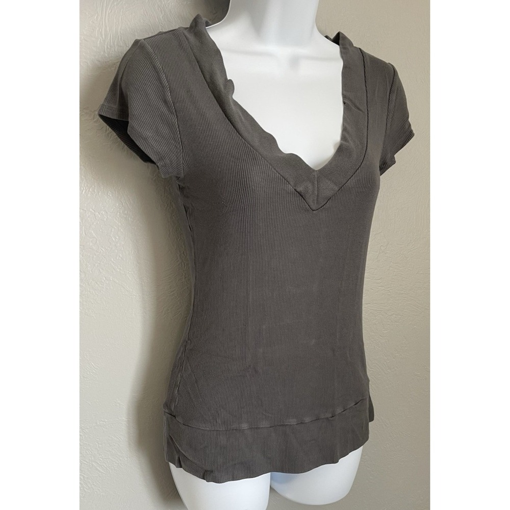 Decree Shirt Womens Medium Gray Stretchy Ribbed Slim Fit Short Sleeve Y2K - Picture 2 of 10